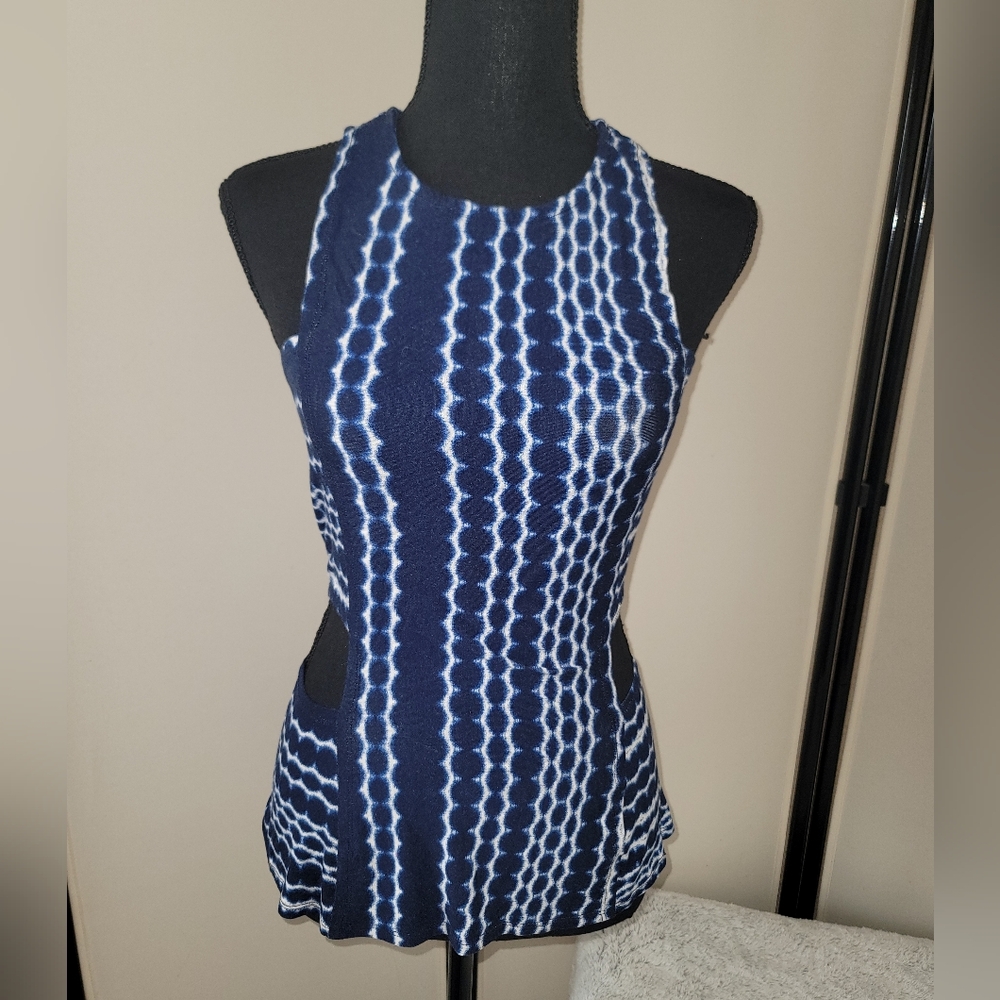 Navy and White Women's Tank Top Size Medium